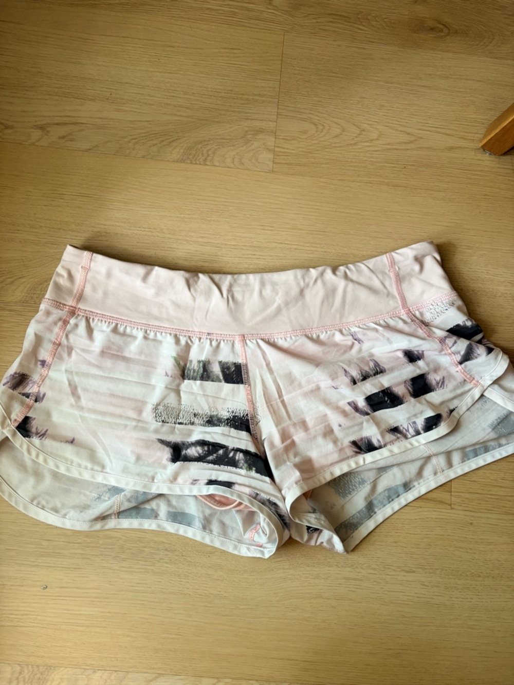 lululemon speed short 4-way stretch, sunset stripe blush quartz multi white pink - Picture 6 of 9